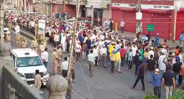 Thousands of people in the funeral process