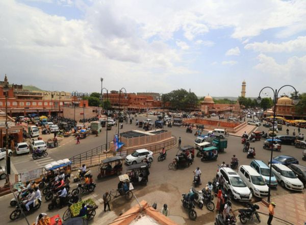कोरोना संक्रमण की चैन टूट नहीं रही, मौतों का आंकड़ा भी चिंताजनक; रिकवरी दर बढऩे से राहत की सांस कोरोना