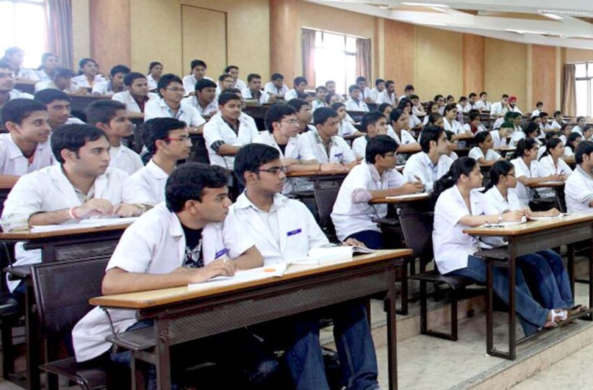 राज्य के मेडिकल कॉलेज में MBBS 1st व 2nd ईयर की क्लासेज 12 जुलाई से