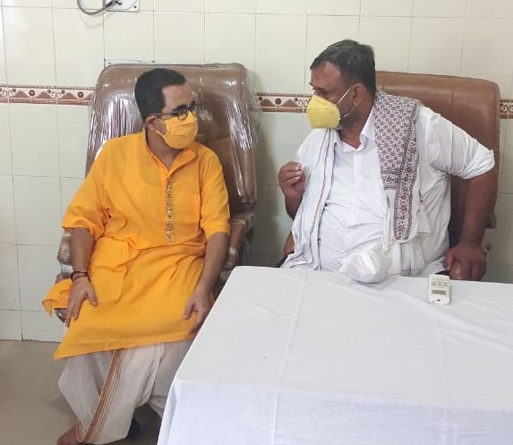 विफा हेरिटेज जिलाध्यक्ष ने गोविंददेवजी महंत से की भेंट | Vifa Heritage District President met Govinddevji Mahant