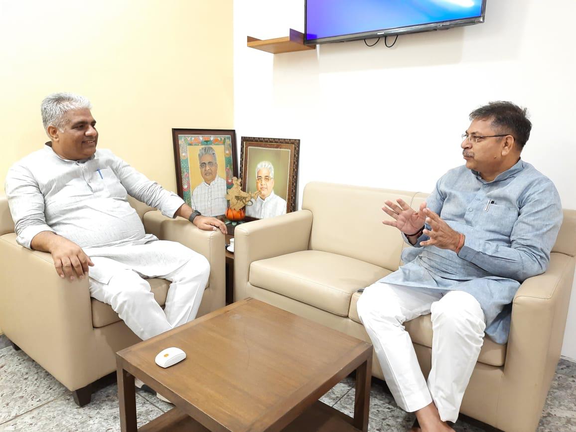 भाजपा प्रदेशाध्यक्ष सतीश पूनियां दो दिनों से दिल्ली में,कई नेताओं से की मुलाक़ात | BJP State President Satish Poonia in Delhi for two days, met many leaders