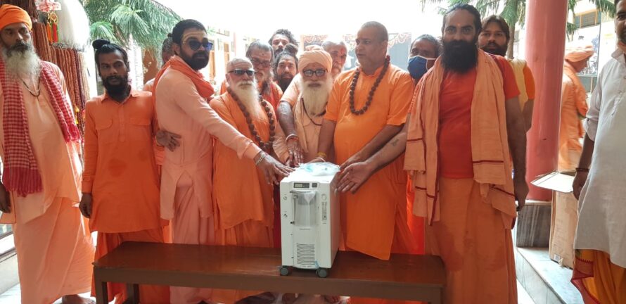 विप्र फाउंडेशन कोलकाता ने मानव कल्याण आश्रम को भेंट किया ऑक्सीजन कन्संट्रेटर