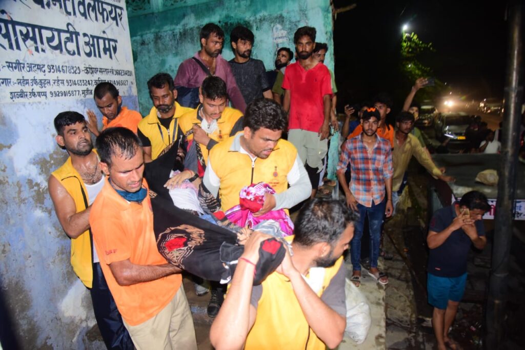 c11ee3b7 aee1 4a86 b546 616a11347ff6