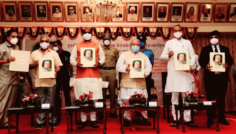 राज्यपाल कलराज मिश्र की आत्मकथा, BJP ज्वॉइन करने की अपील से आयी विवादों में