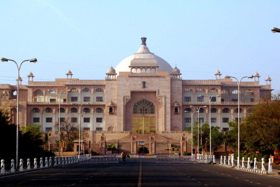 गहलोत चले केजरीवाल के नक़्शे कदम पर, विधानसभा के बजट सत्र का सत्रावसान करने की फाइल ही नहीं भेजी राज्यपाल को