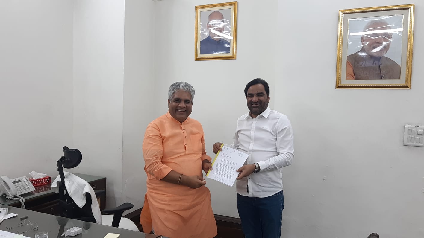 RLP supremo Beniwal met Union Environment Minister Yadav, demanding investigation of the wrong facts presented by Ambuja Cement Company | आरएलपी सुप्रीमों बेनीवाल मिले केंद्रीय पर्यावरण मंत्री मंत्री यादव से, अम्बुजा सीमेंट कम्पनी के पेश गलत तथ्यों की जांच की मांग