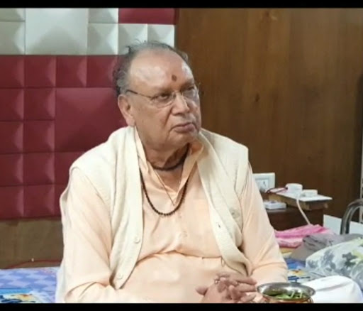 मेहंदीपुर बालाजी के महंत किशोर पुरी महाराज का निधन