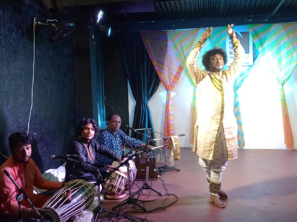 नेट-थियेट पर जयपुर कत्थक घराने की झलक बिखरी 2 कत्थक