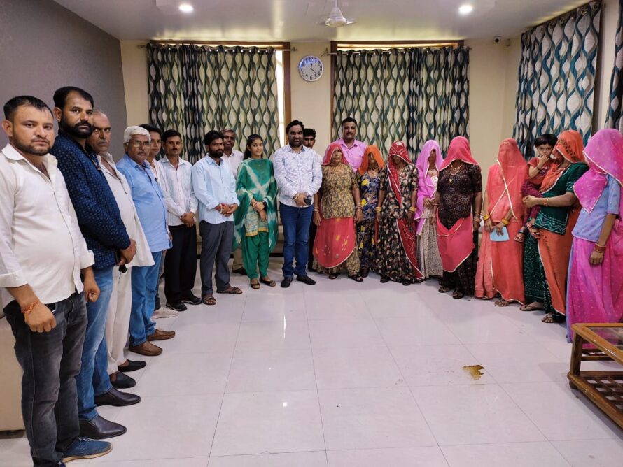 बावड़ी प्रधान व पंचायत समिति सदस्यों ने की सांसद हनुमान बेनीवाल से मुलाकात