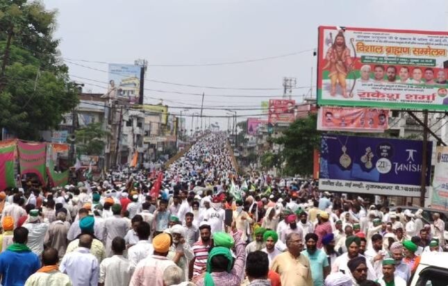 किसानों की महापंचायत : दस महीने बाद मुजफ्फरनगर आए राकेश टिकैत 2 rakesh 1 e1630828270655