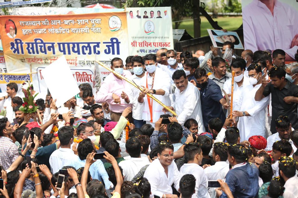 राहुल गांधी ने दे दी पायलट को जन्मदिन की ये बड़ी बधाई, लगाए जा रहे है बड़ी जिम्मेदारी के कयास 3 sachin 1
