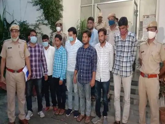 जयपुर में SI भर्ती परीक्षा देने पहुंचे 7 डमी कैंडिडेट, एक लाख रुपए और मोबाइल जब्त
