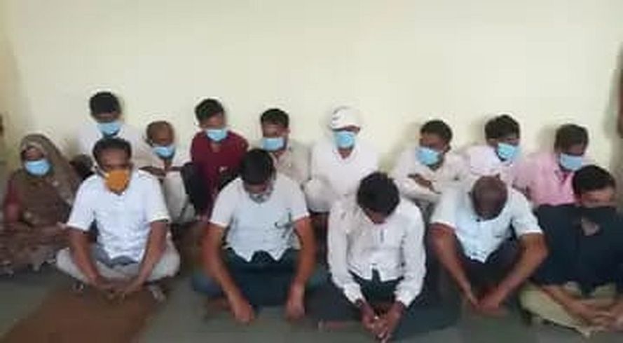15 police-doctors and lawyers arrested for taking fake claims: filing fake report of accident in police station with family, doctor giving fake post-mortem report and ASI registering FIR as accident | फर्जी क्लेम लेने वाले 15 पुलिस-डॉक्टर और वकील गिरफ्तार : परिजन से थाने में एक्सीडेंट की फर्जी रिपोर्ट दर्ज कराते, डॉक्टर फर्जी पोस्टमाॅर्टम रिपोर्ट देता और ASI हादसा बता FIR लगाता
