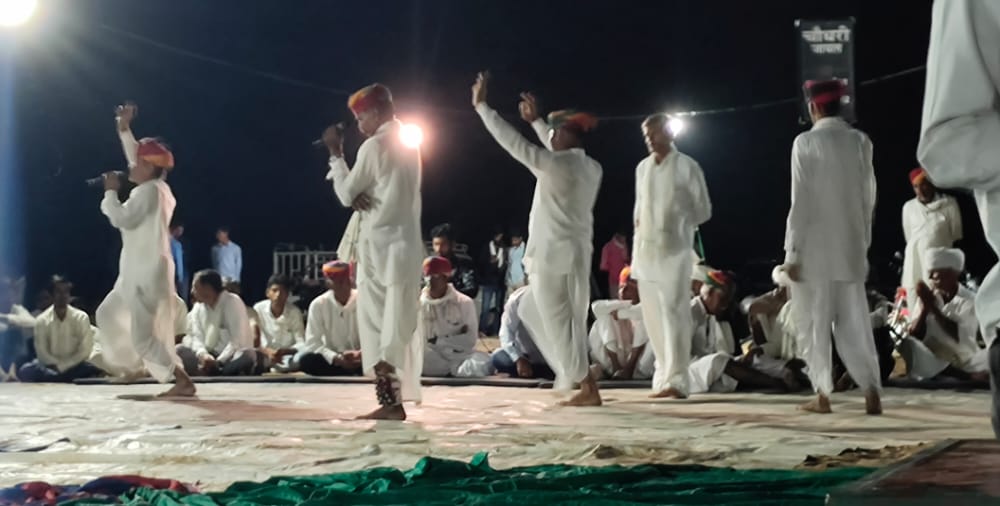 तेजाजी मंदिर में तेजा गायन और जागरण का हुआ आयोजन