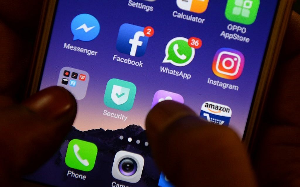 वॉट्सऐप, FB और इंस्टाग्राम लगभग 6 घंटे बंद रहने के बाद हुए वापस शुरू