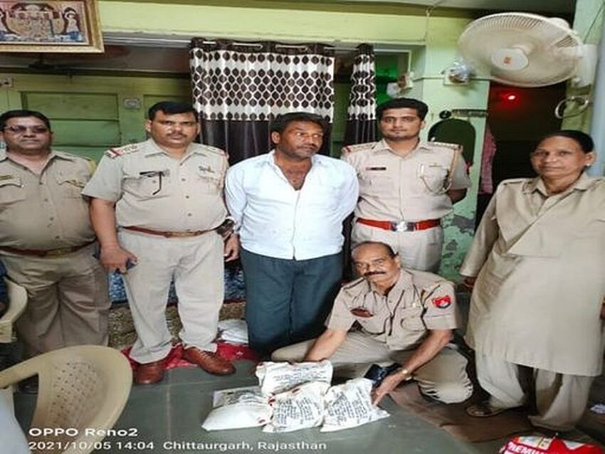 कोटा नारकोटिक्स ब्यूरो ने एक घर से बरामद की 10 लाख की अफीम, आरोपी के खिलाफ एनडीपीएस एक्ट में केस दर्ज | Kota Narcotics Bureau recovered opium worth 10 lakhs from a house, case registered against accused in NDPS Act