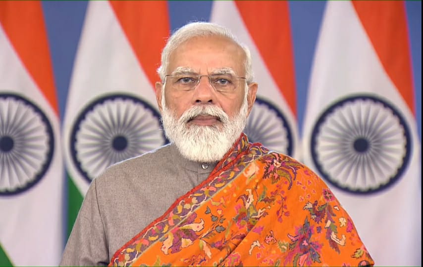 मोदी सरकार का बड़ा फैसला- तीनों कृषि क़ानून वापस लिए