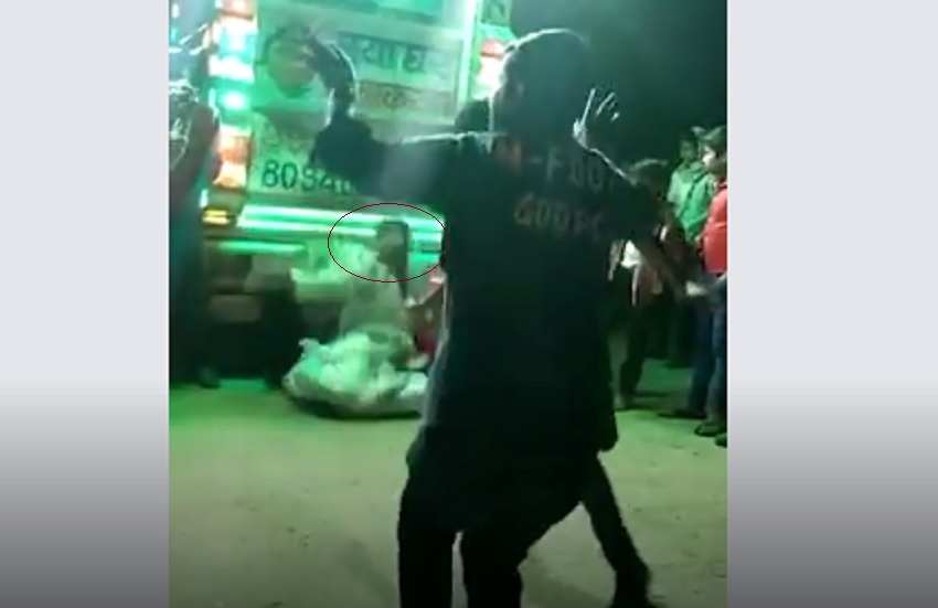 छोटे भाई-बहन की निकाल रहे थे बिंदोली, शादी में नाचते-नाचते आ गई बड़े भाई को मौत