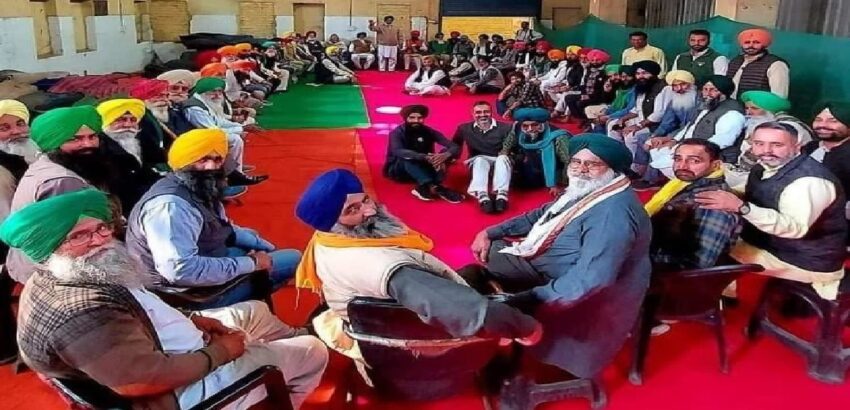 Big Breaking: 378 दिन बाद किसान आंदोलन खत्म, 11 दिसंबर को करेंगे वापसी 1 378 दिन बाद किसान आंदोलन खत्म, पंजाब के संगठन 11 दिसंबर को करेंगे वापसी