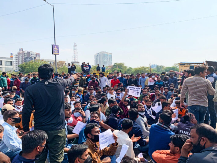 विधानसभा के बाहर भी REET की गूंज, बेरोजगारों ने किया CBI जांच की मांग को लेकर घेराव 2 REET