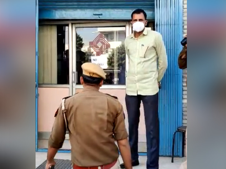 बैंक लूट