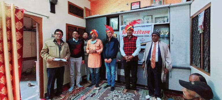 विप्र फाउंडेशन ने किया पुरस्कृत शिक्षकों का अभिनंदन