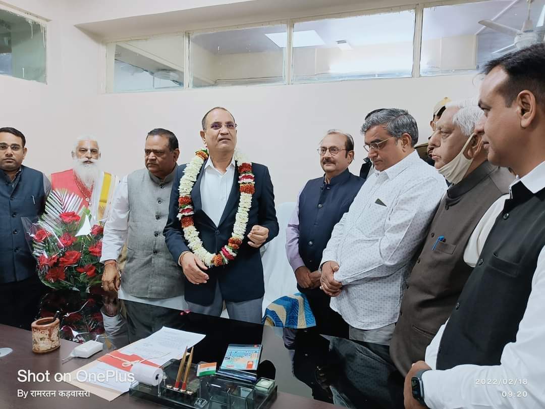 राजस्थान स्टेट एग्रो इंडस्ट्री बोर्ड के नवनियुक्त चेयरमैन रामेश्वर डूडी ने किया कार्यभार ग्रहण