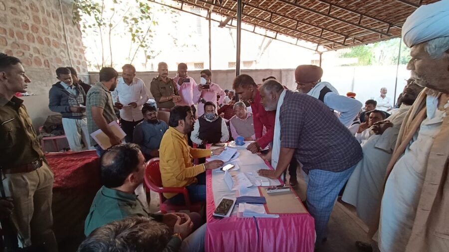 नागौर सांसद हनुमान बेनीवाल ने की जन सुनवाई: पेयजल, बिजली सहित अन्य समस्याओं को सुना, मौके पर ही दिये अधिकारियों को समस्या समाधान के निर्देश