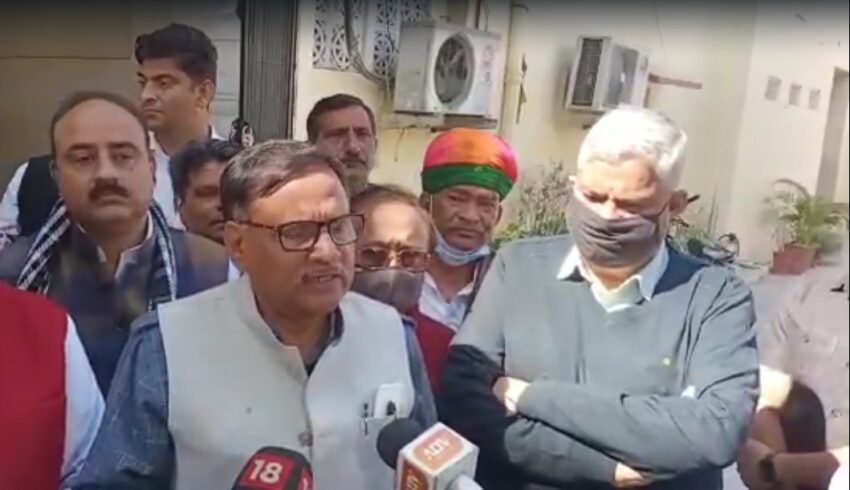 जलदाय मंत्री