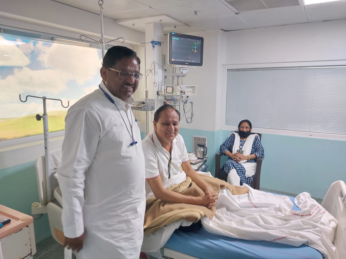 रघुवीर मीणा ने उदयपुर सांसद की पूछी कुशलक्षेम