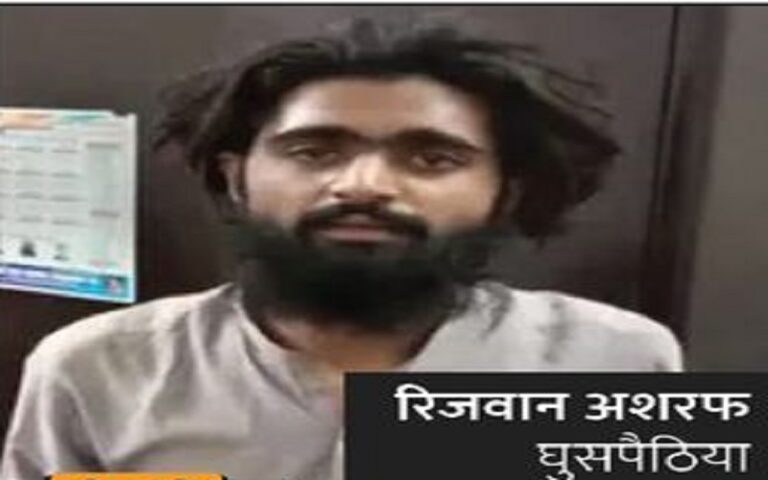 श्रीगंगानगर बॉर्डर पर घुसपैठ कर रहे पाकिस्तानी को बीएसएफ ने पकड़ा, 11 इंच लंबा चाकू और मैप मिला