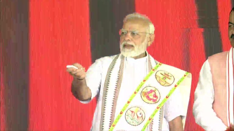 PM मोदी ने किया बुंदेलखंड एक्सप्रेस-वे का उद्घाटन