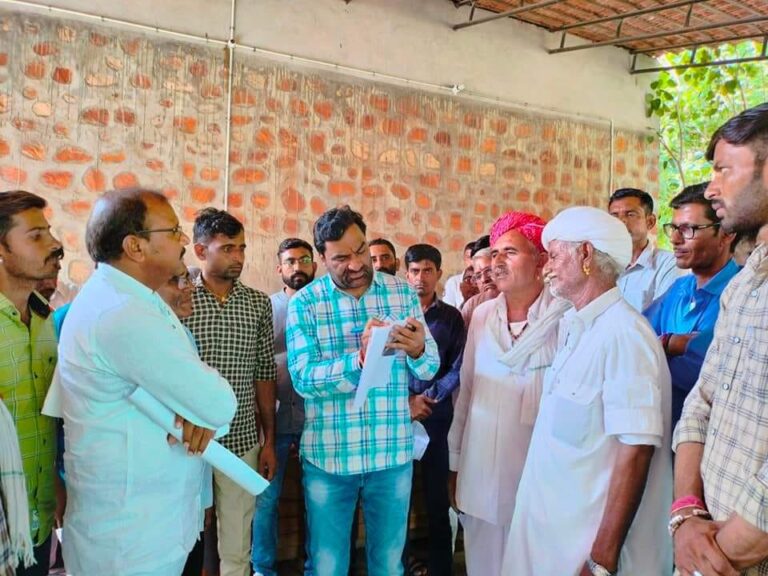 सांसद हनुमान बेनीवाल ने की जन सुनवाई, लोकहित से जुड़ी समस्याओं का किया निस्तारण