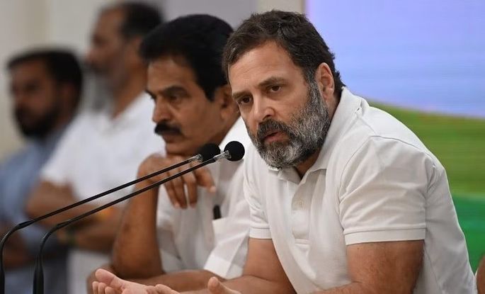 राहुल गांधी की संसद से सदस्यता समाप्त