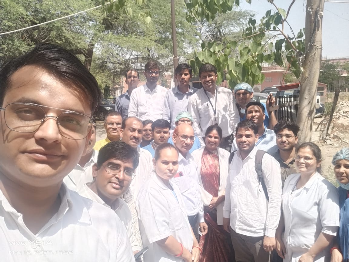 "Selfie With परिंडा" अभियान के तहत प्रदेशभर में नर्सेज ने लगाए परिंडे।