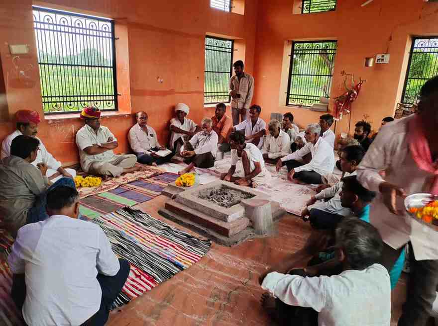 जन संवाद यात्रा : बरोड़िया के गांवों में ग्रामीणों से किया संवाद